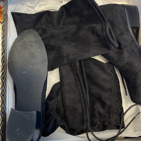 CHARLES BY CHARLES DAVID Stretch Over-The Knee
Boots - Picture 5 of 6